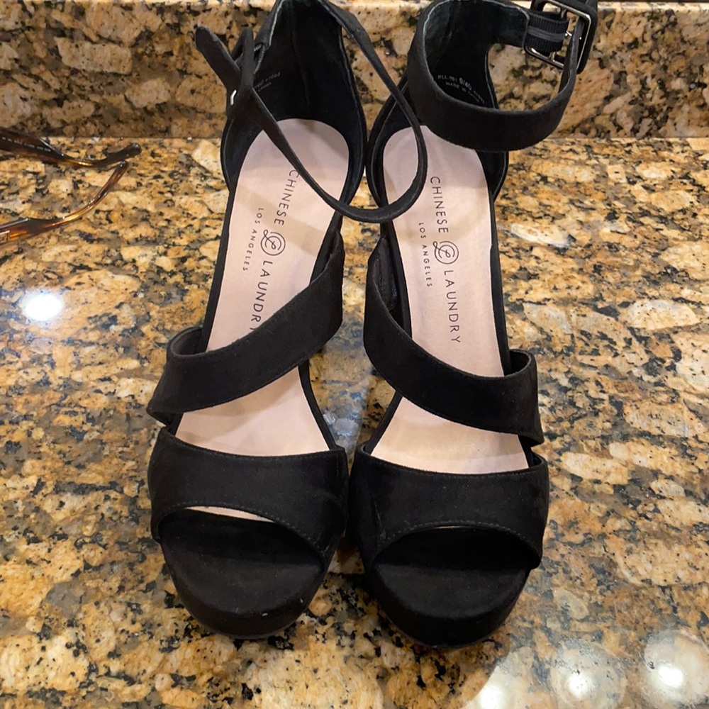 Chinese laundry black heels size 9